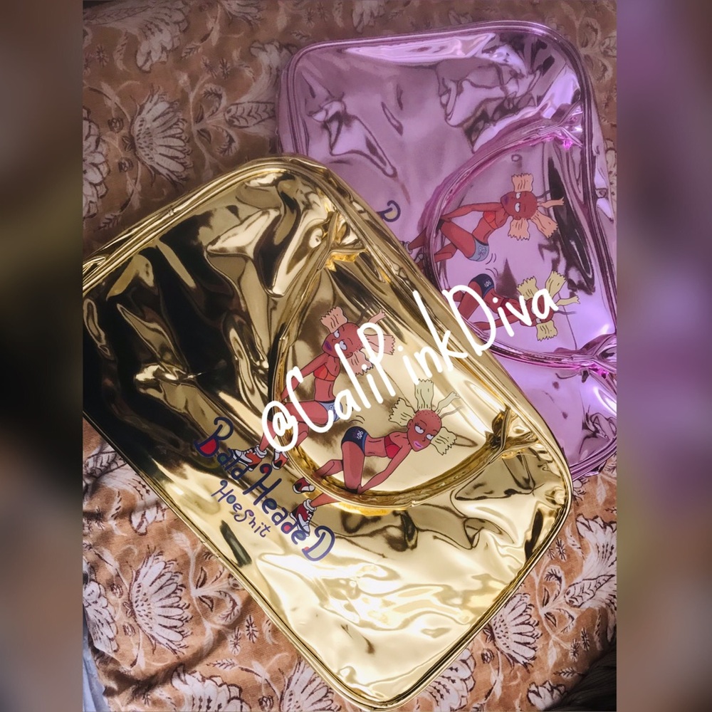 Gold Weekender Bag - Picture 2 of 3